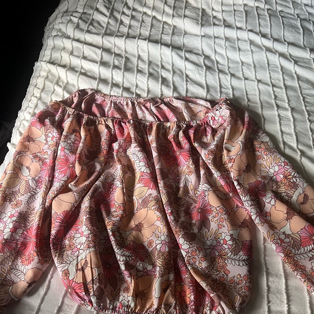 Willow and Root Shoulder Top